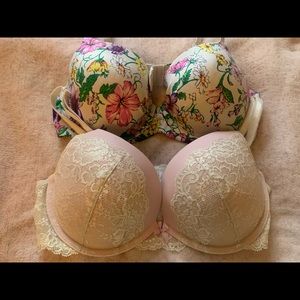 2 Victoria Secret Bras